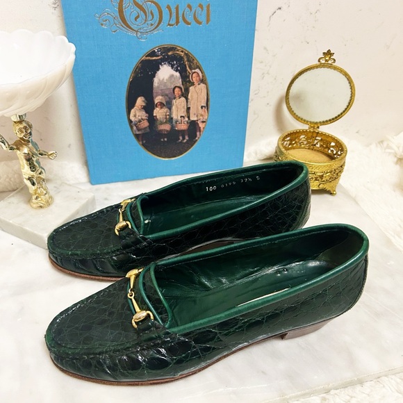 Authentic Gucci RARE 1970’s Vintage Dark Emerald Green Crocodile Leather Loafers - Picture 11 of 13
